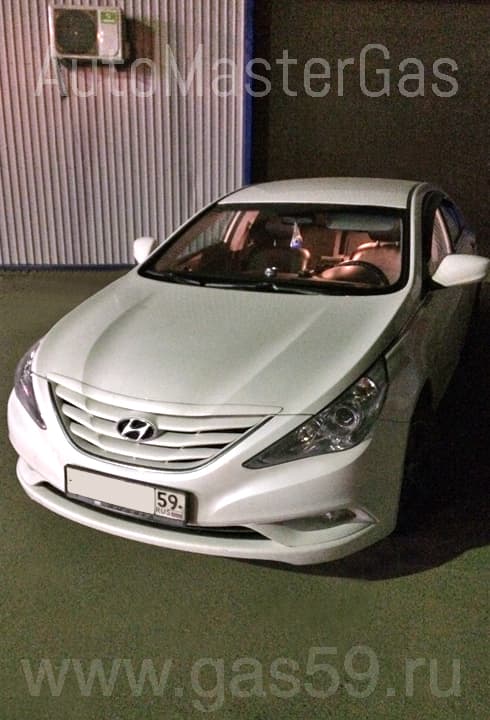 Монтаж метанового ГБО на Hyundai Sonata, ГБО 4-го поколения LANDIRENZO (Италия), с цилиндрическим баллоном на 80 л. (20 м3)