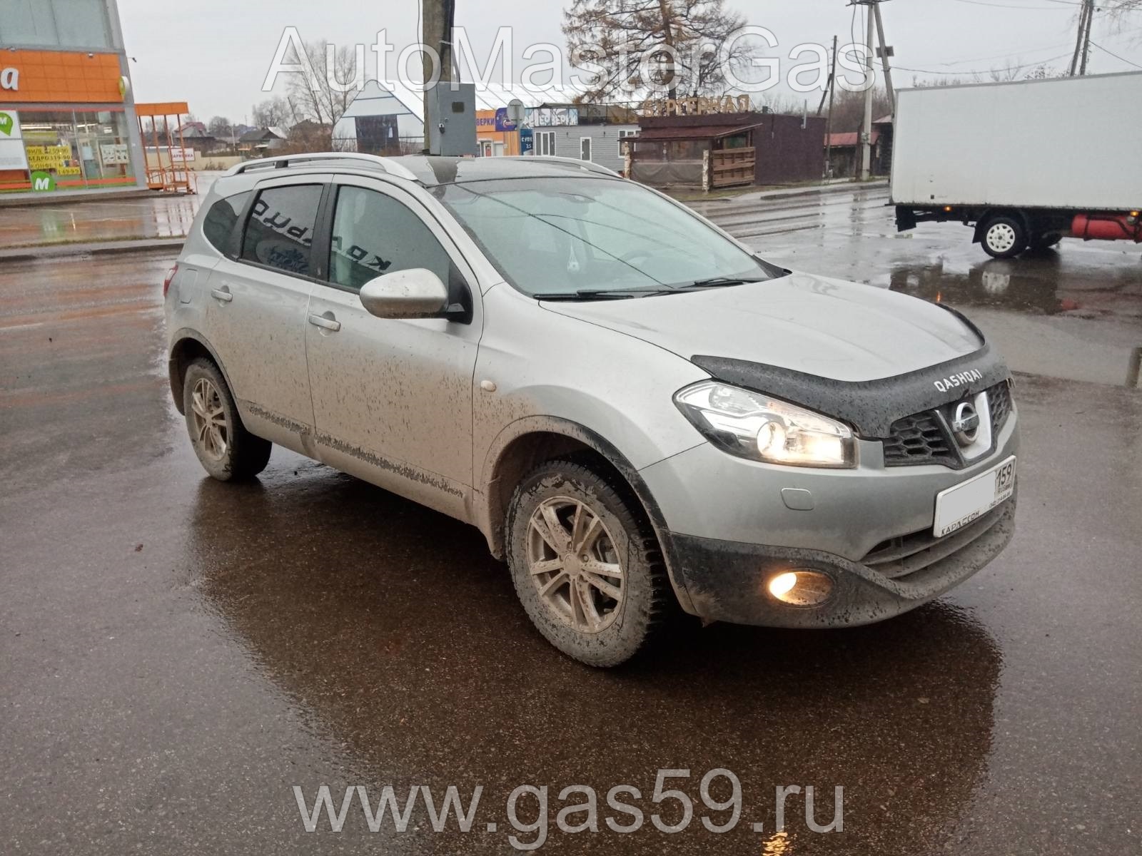Монтаж ГБО на Nissan Qashqai 2011г., ГБО 4 поколения, пропан LANDIRENZO (Италия), двигатель 1.6л. 4 цилиндра 114 л.с.