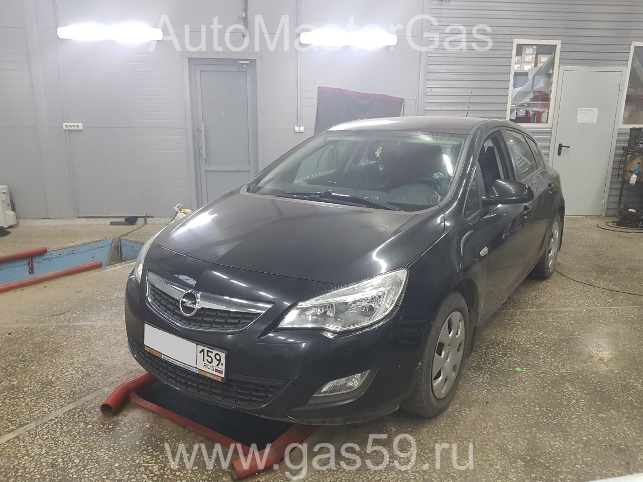 Монтаж ГБО на Opel Astra 2011г., ГБО 4 поколения, метан DIGITRONIC (Италия), двигатель 1.6л. 4 цилиндра