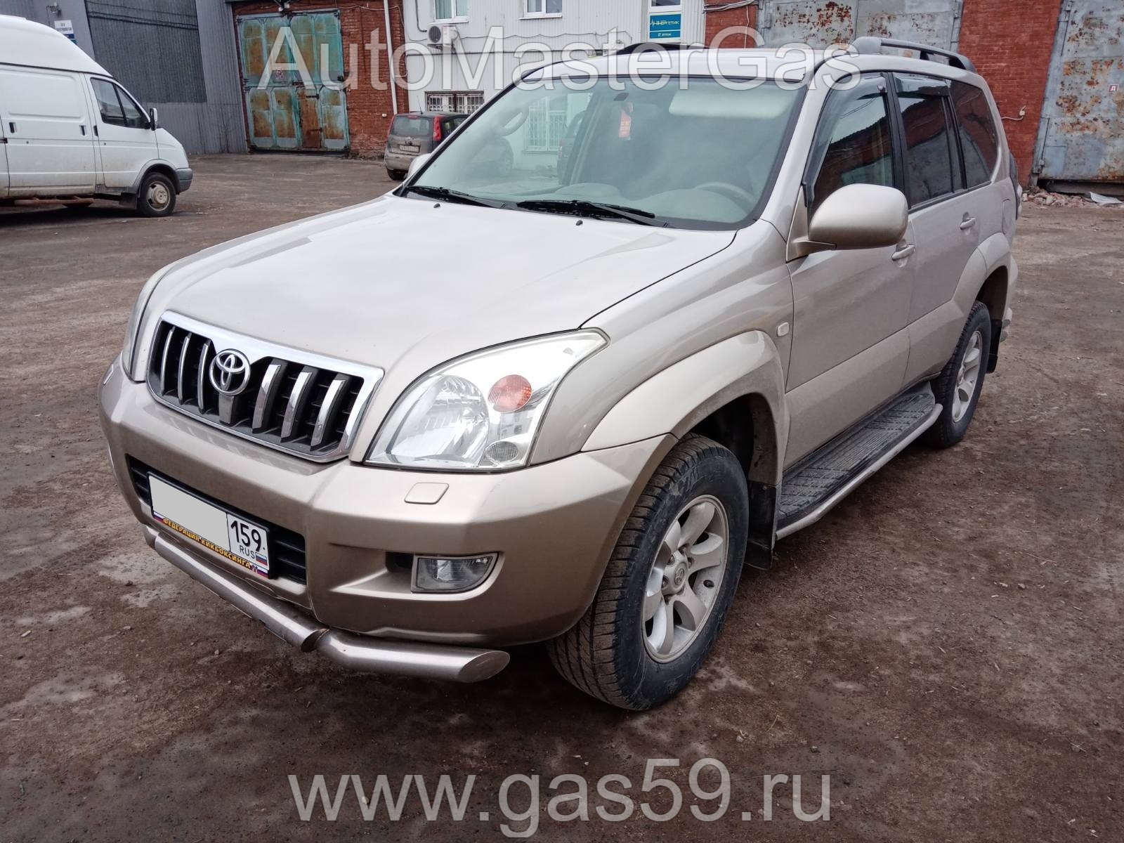 Монтаж ГБО на Toyota Land Cruiser 120 2004г., ГБО 4 поколения, метан LANDIRENZO (Италия), двигатель 4.0л. 6 цилиндров