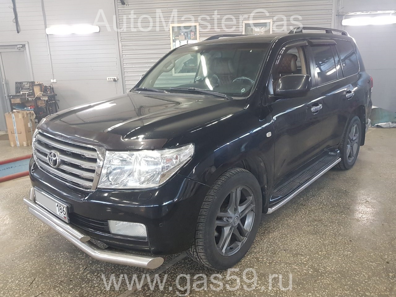 Установка ГБО на Toyota Land Cruiser 200 2008г., ГБО 4 поколения, пропан LANDIRENZO (Италия), двигатель 4.7л. 8 цилиндров 288 л.с.