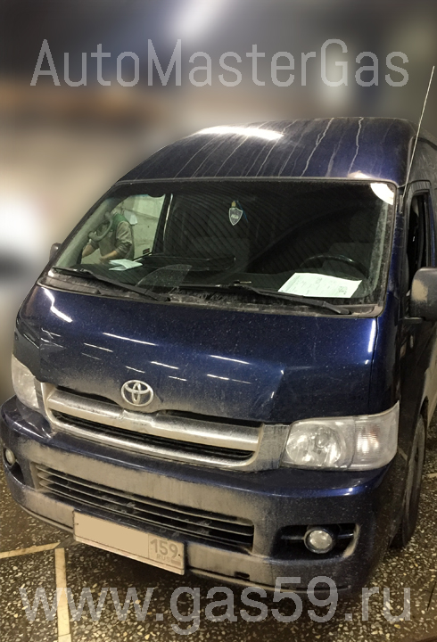 Монтаж ГБО на Toyota HiAce 2.7, ГБО 4-го поколения LANDIRENZO (Италия), устанавливается тороидальный баллон на 94 л.