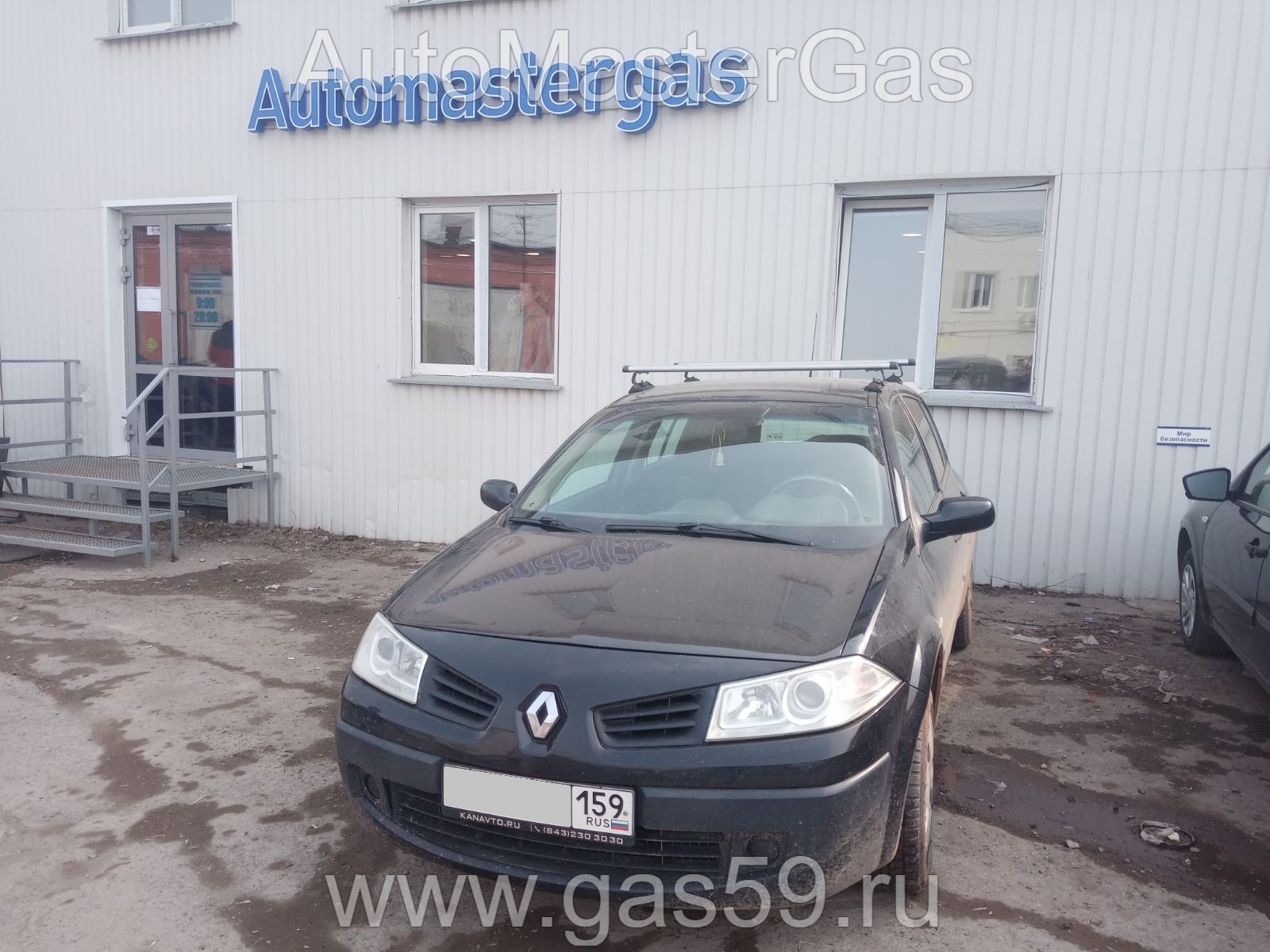 Монтаж ГБО на Renault Megane II 2007г., ГБО 4 поколения, пропан LANDIRENZO (Италия), двигатель 1.6л. 4 цилиндра