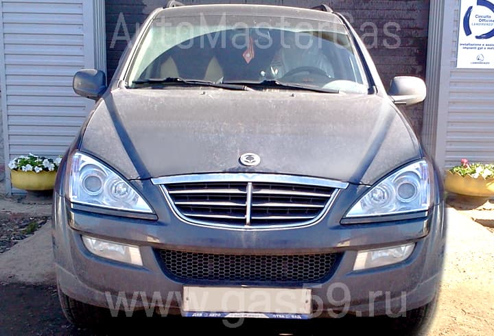 Монтаж ГБО на SsangYong Kyron 230 4WD, ГБО 4 поколения Landi Renzo EVO, с баллоном 76 литров
