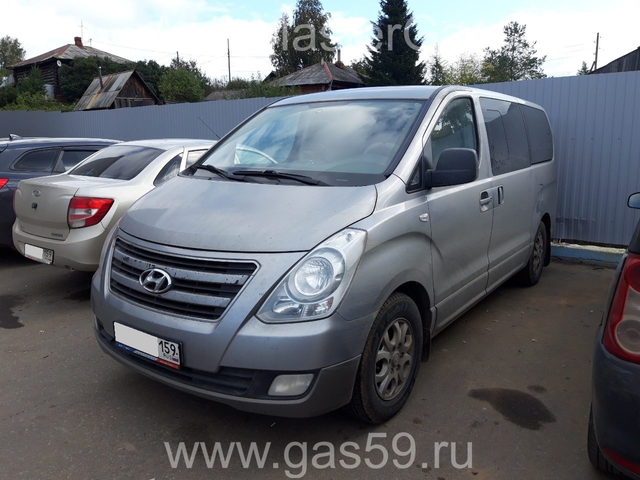 Монтаж ГБО на Hyundai H-1 2012г., ГБО 4 поколения, пропан LANDIRENZO (Италия), двигатель 2.5л. 4 цилиндра