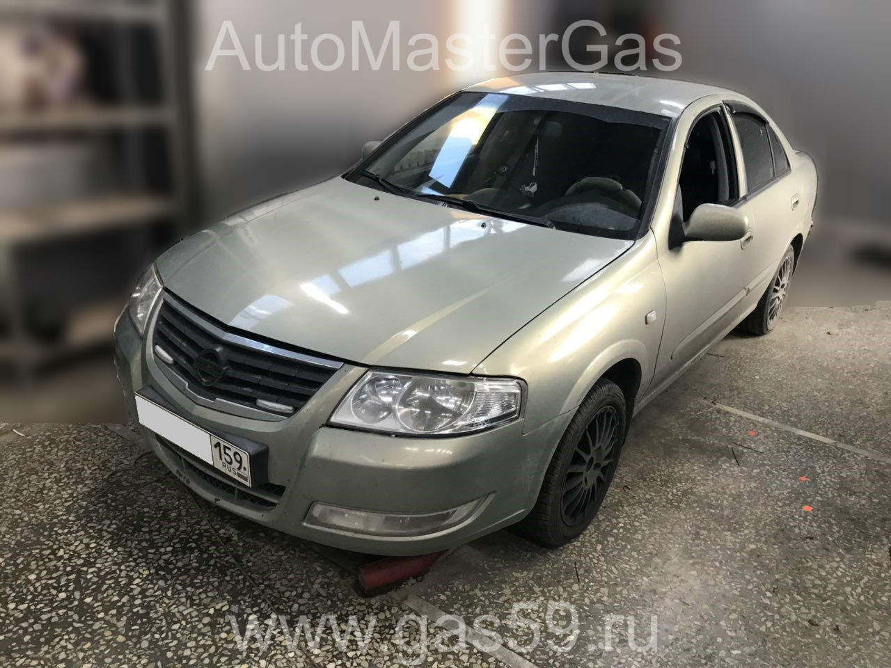 Монтаж ГБО на Nissan Almera 2010г., ГБО 4 поколения, метан LANDIRENZO (Италия), двигатель 1.6л. 4 цилиндра