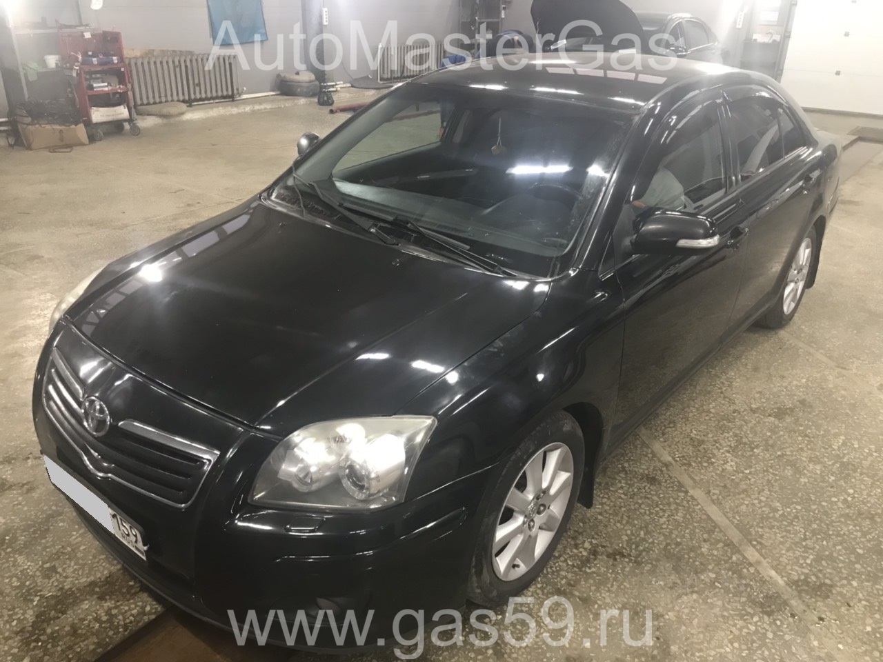 Монтаж ГБО на Toyota Avensis 2008г., ГБО 4 поколения, метан LANDIRENZO (Италия), двигатель 1.8л. 4 цилиндра