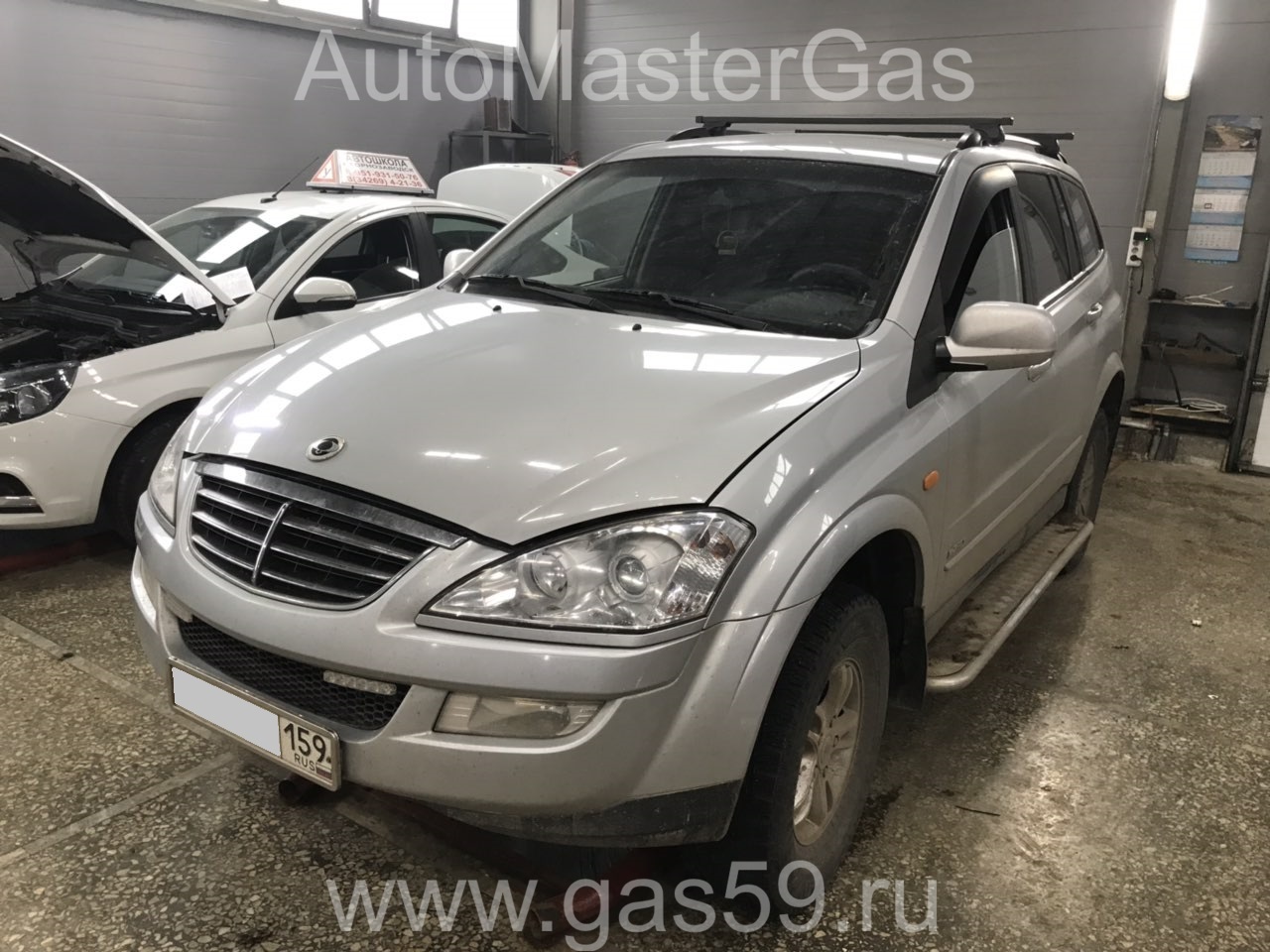 Монтаж ГБО на SsangYong Kyron 2008г., ГБО 4 поколения, пропан LANDIRENZO (Италия), двигатель 2.3л. 4 цилиндра