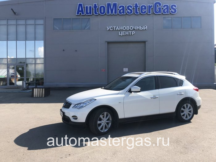 Монтаж ГБО на Infiniti EX35 2009г., ГБО 4 поколения, пропан LANDIRENZO (Италия), двигатель 3.5л. 6 цилиндров