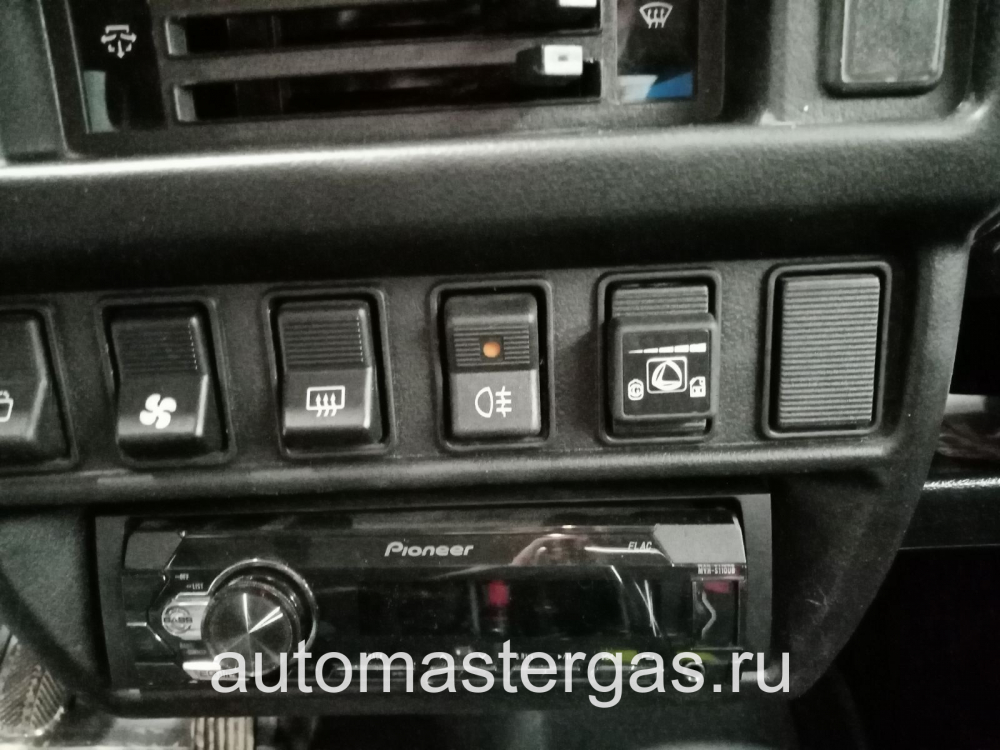 Монтаж ГБО на Lada 213100 Niva 2016г., ГБО 4 поколения, пропан LANDIRENZO (Италия), двигатель 1.7л. 4 цилиндра