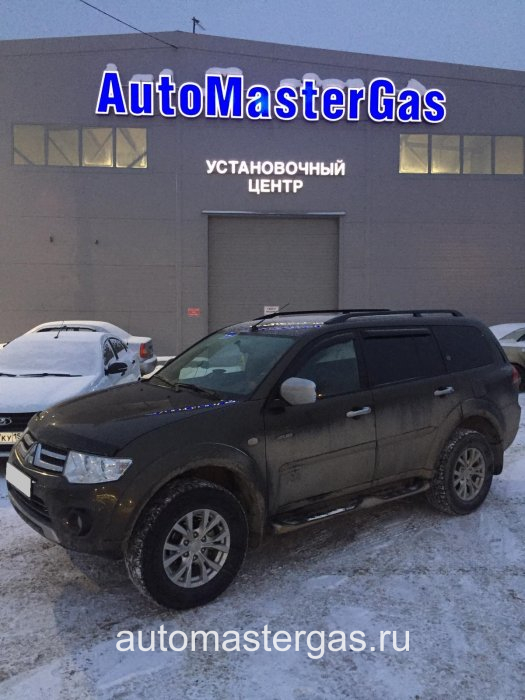 Монтаж ГБО на Mitsubishi Pajero Sport 2014г., ГБО 4 поколения, пропан LANDI RENZO (Италия), двигатель 3.0л. 6 цилиндров