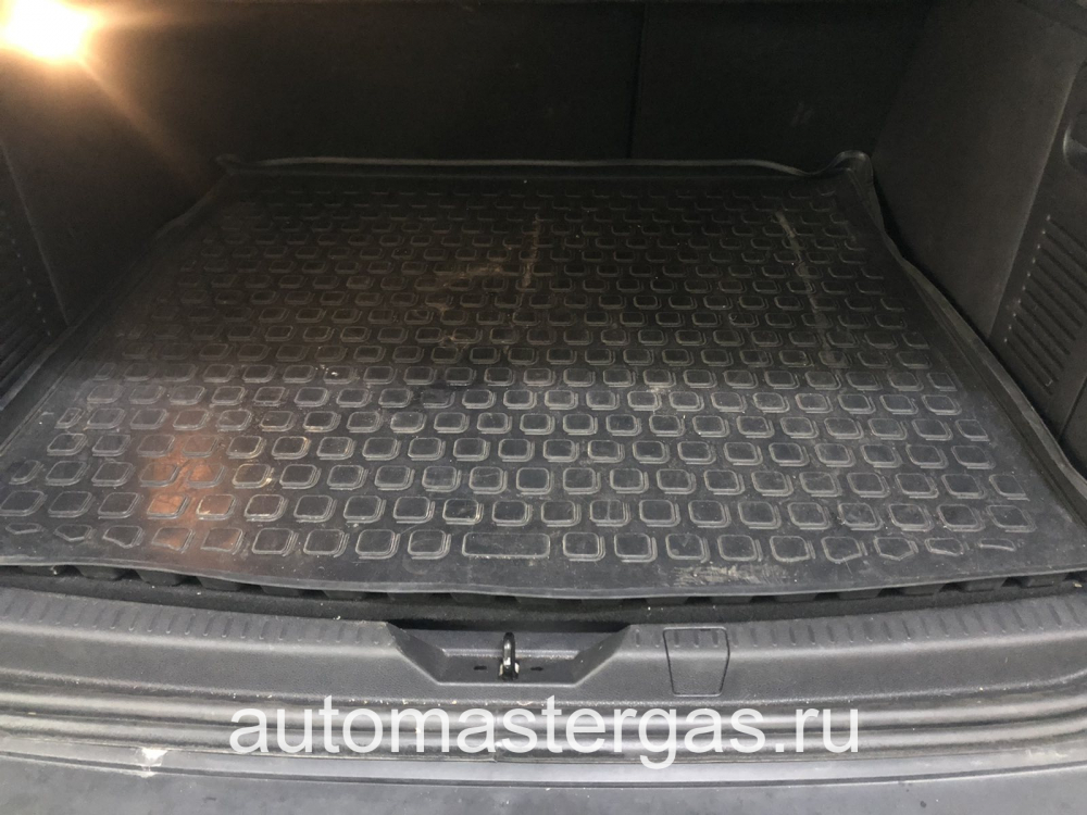 Монтаж ГБО на Renault Kaptur 2016г., ГБО 4 поколения, пропан AEB (Италия), двигатель 2.0л. 4 цилиндра